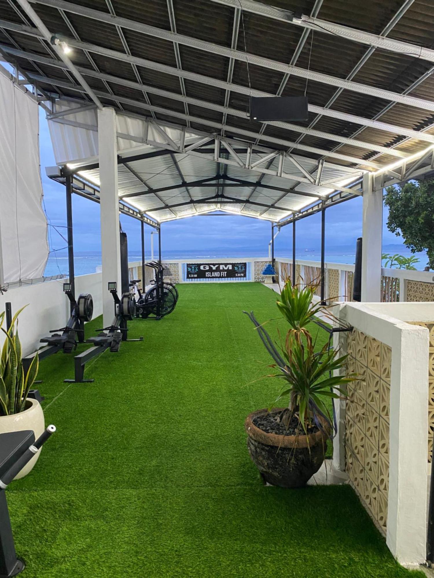 3 Monkeys Lembongan Studio Apartments Gym Recovery Centre المظهر الخارجي الصورة